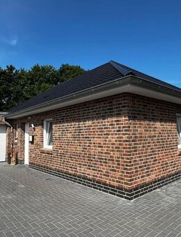 Energieeffizienter Neubau-Bungalow im Zentrum von Scharrel - Saterland