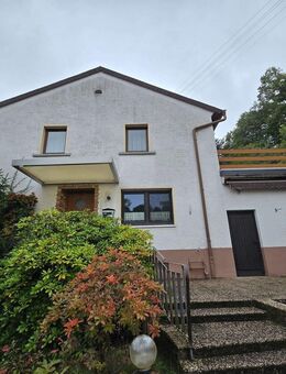 Charmantes Zweifamilienhaus in ruhiger Lage von Bann - Bann
