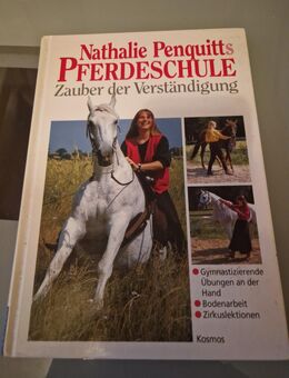 Buch- Nathalie Penquitts Pferdeschule - Hamm