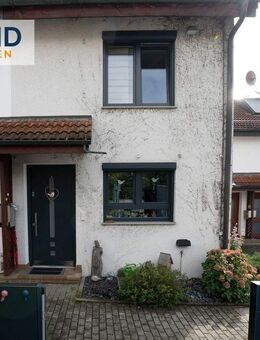 Dieses schöne Reihenhaus mit 2 Terrassen sucht Sie als neuen Eigentümer! - Ostfildern