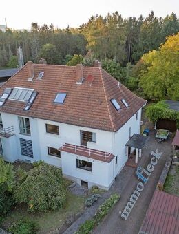 Stilvolle Doppelhaushälfte auf 927 m² herrlichem Areal!! - Bexbach