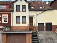 Gemütliches Einfamilienhaus mit Garten und Garage/66333 Völklingen /OT - Völklingen