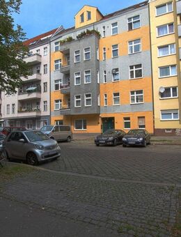 Elegante große Dachgeschosswohnung mit Blick über Berlin - Berlin