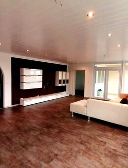 Großzügige und gepflegte Eigentumswohnung in Enkenbach-Alsenborn - Enkenbach-Alsenborn