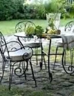 Zentral und ruhig Wohnen in Heilsbronn mit Terrasse und Gartenanteil - Heilsbronn