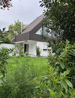 ++Attraktives Haus als DHH mit tollem Studio in Bad Krozingen-Ortsteil++herrlicher Garten/große Erdterrasse+Garage++ - Bad Krozingen
