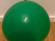 Luftballons und Luftbälle aufblasen 🌬️ - Trostberg
