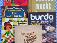 6 Vintage Kochbücher und 1 Hauswirtschaftsbuch aus vergangenen Zeiten, aber immer noch lecker - Niederfischbach