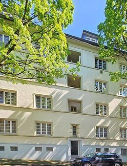 Ruhige gelegene 4 Zimmer Wohnung mit Loggia und Gartenmitbenutzung - Wuppertal