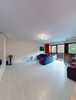 Helle 2-Zimmer-Dachgeschosswohnung mit Südostbalkon und Stellplatz - 7. OG - Sasbachwalden