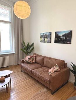 2-Zimmer-Altbauwohnung im ruhigen Seitenflügel - Berlin
