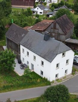 Ländliches Leben in Hildenbach: Liebenswerter Landbesitz lockt - Wunsiedel