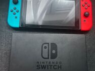 Nintendo Switch im guten Zustand - Duisburg