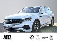 VW Touareg, 3.0 TDI Elegance, Jahr 2021 - Braunschweig