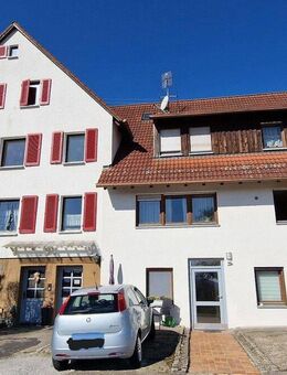 Gemütliche 2 Zimmer EG -Wohnung in Boll mit EBK, an Paar oder Einzelperson zu Vermieten - Oberndorf (Neckar)