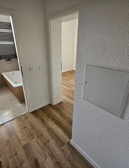 Erstbezug nach Sanierung - traumhafte 2-Raum-Wohnung in zentraler Lage von Bernau - Bernau (Berlin)