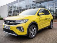 VW T-Cross, 1.5 l TSI R-Line OPF DSGPA NaviPro, Jahr 2024 - Rellingen