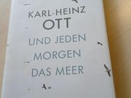 Buchautor Karl-heinz Otto und der Titel und jeden Morgen das Meer - Lemgo