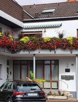 Tolle, große Wohnung auf 2 Etagen mit Balkon und Dachterrasse... - Walzbachtal