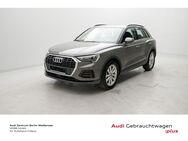 Audi Q3, 35 TFSI S-TRO GANZJR, Jahr 2022 - Berlin