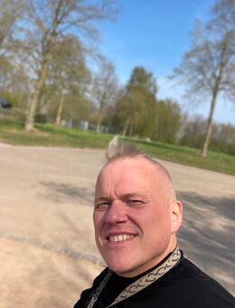 Rollstuhlfreundliche Freundin gesucht - Ibbenbüren
