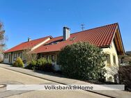 Perfekte Perspektive: Mehrfamilienhaus mit Gewerbe in Haiterbach - Haiterbach