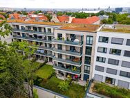 Hoch oben mit großem Balkon und Blick ins Grüne. Neubau in ruhiger zentraler Lage der Südvorstadt. - Dresden