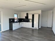 PENTHOUSE WOHNUNG ZU VERMIETEN MITTEN IN SCHWENNINGEN !! - Villingen-Schwenningen