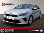 Kia cee'd, Ceed Active SZH Metallic, Jahr 2021 - Gersthofen