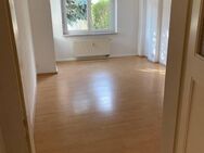 Mit dem Hund Spaziergang an der Elbe genießen! Erdgeschosswohnung in grüner, ruhiger Lage ab sofort zu vermieten! - Dresden