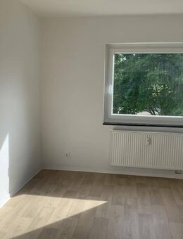 *modernes Wannenbad* Helle 3-Zimmer-Wohnung in Ahlen frei! - Ahlen