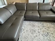 Couch zu verkaufen in einem sehr guten Zustand - Wesseling