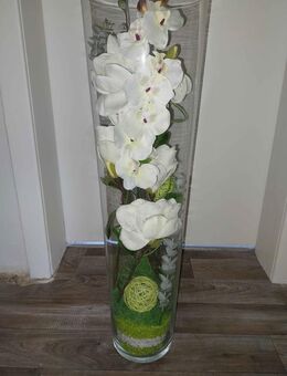 Hand gestaltete Dekoration Vase mit Kunst Blumen - Gelsenkirchen