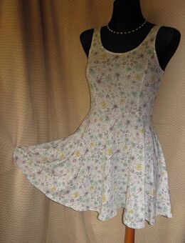 NEUw * Sexy * Flower- Power * Blumen * Blüten * Salsa- Style * Bodycon * Skater * Träger * Mini * Kleid "H&M" Gr. 34- 36/ XS- S * mehrfarbig * Pastell * - Riedlingen
