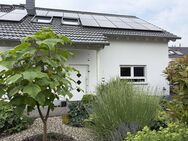 Einfamilienhaus, Doppelgarage, Solar, PV, Klima - Rosbach (Höhe)