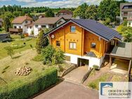 Wohnen im Blockhausstil! Einfamilienhaus in der Nähe von Hachenburg! - Nister