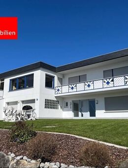 Phantastische Aussichtslage direkt am Feldrand! Bungalow mit einzigartigem Wohnkomfort! - Haiger