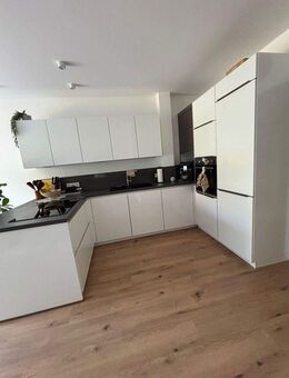 Neuwertige 3-Zimmer-EG Wohnung mit Garten, Terrasse & 2 Stellplätzen in Jüchen - provisionsfrei - Jüchen