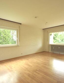 Gelegenheit- bezugsfrei helle, großzügige 3,5-Zimmer-Wohnung, Villingen-Wöschhalde Garage möglich - Villingen-Schwenningen