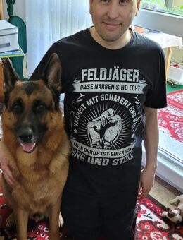 Dresdner mit Hund sucht Frau, die Humor hat und normal geblieben ist 😄🐶 - Dresden