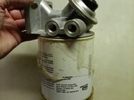 New Holland Dieselfilter Wasserabscheider groß neu mit Handpumpe - Seevetal