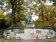 Führung Berlin Neukölln - Hasenheide und Geschichte Neue Welt - mit Reinhold Steinle - Berlin