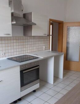 Charmante 2-Zimmer-Wohnung in zentraler Lage mit EBK - Falkenstein (Vogtland)