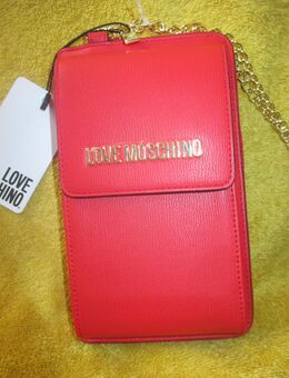 NEU mit ETIKETT * Echt * Leder Imitat Gold Ketten * GELDBEUTEL * GELDBÖRSE * PORTEMONNAIE * CLUTCH * HANDY TASCHE * SMARTBAG "Love Moschino" rot * - Riedlingen