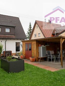 Zuhause ankommen in Schwenningen! Charmantes Haus mit Pelletheizung + tollem Garten, frei ab 03/26 - Villingen-Schwenningen