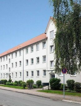 Gemütliche 3-Zimmer-Wohnung mit Tageslichtbad und Balkon - Hannover