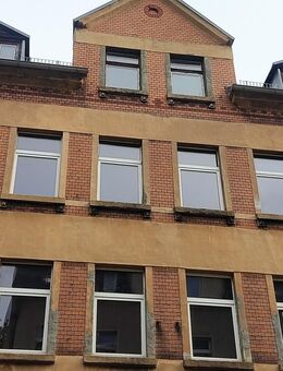 Mehrfamilienhaus mit sep.Werkstatt/Büro,plus sep. 2Fam-Haus - Werdau