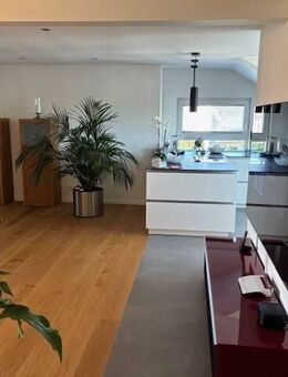 Exklusive 3-Zimmer-Dachgeschosswohnung mit traumhaftem Fernblick und stilvollem Design in Eltville - Eltville (Rhein)
