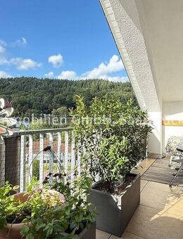 Traumwohnung in Mettlach mit Panaoramablick über die Saar - 3ZKB - 106 m² - EBK - TG-Stellplatz - Mettlach