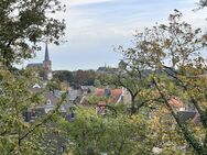 Modernisierungbedürftige 3.5-Zimmer-Eigentumswohnung mit Balkon und Blick über die Stadt - Mönchengladbach